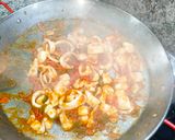 Foto del paso 4 de la receta: Paella marinera con truco infalible