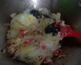 Foto langkah ke 3 dari resep Bihun Goreng Sosis.