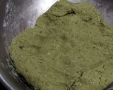 A picture of step 1 of Palak paratha.