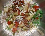 A picture of step 2 of Kolkata style Jhal Muri (Masala Muri / Sukha Bhel).
