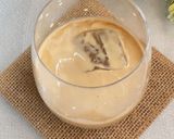 Foto langkah ke 2 dari resep Es Kopi Gula Aren.