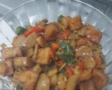 Foto langkah ke 5 dari resep Udang Tumis Cabe Hijau Baso Tahu Pedas Mantap.