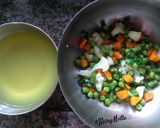 A picture of step 2 of Boiled mix vegetables.