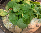 Foto del paso 5 de la receta: Pollo a la crema fit