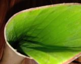 A picture of step 4 of Banana leaf idli /moode /kadabu.