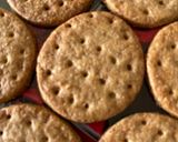A picture of step 5 of Digestive biscuits.