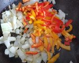Foto del paso 1 de la receta: Canastitas de zapallitos y pollo