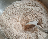 Foto del paso 1 de la receta: Galletitas de chocolate, miel y jengibre
