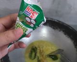 Foto langkah ke 4 dari resep Tumis Cecek/Kikil Bumbu Kuning.