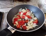 A picture of step 3 of Stir-fried cabbage.