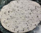 A picture of step 7 of Methi mathri.