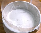 草莓慕斯乳酪蛋糕的食譜步驟1照片