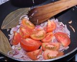 A picture of step 3 of Paneer lababdar with tomato gravy.