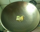 金針菇炒木耳的食譜步驟2照片
