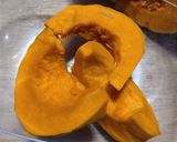 Foto langkah ke 1 dari resep Pumpkin Butter Cake.