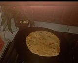 A picture of step 7 of Paneer paratha or amritsari paratha.