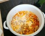 Tárkonyos sertés csíkok recept fázis 3 fotója