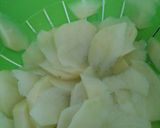 Foto del paso 1 de la receta: Tortilla de patata a los 3 quesos