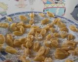 Foto langkah ke 3 dari resep Biji ketapang.