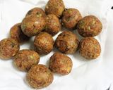 A picture of step 3 of Quinoa Pakora.