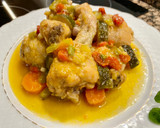 Foto del paso 13 de la receta: Pollo en salsa con pimiento y calabacín