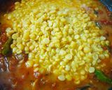 A picture of step 4 of Chana dal.