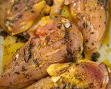 Une image de l'étape 2 de Suprêmes de poulet au citron et aux herbes.