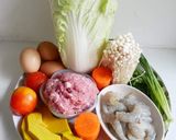 รูปขั้นตอนการทำที่ 1 ของ ผักกาดขาวโรลกุ้งหมูสับน้ำจิ้มสุกี้