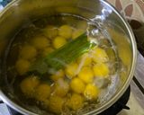 Foto langkah ke 4 dari resep Klepon Labu Kuning.