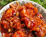 Foto langkah ke 5 dari resep Ayam Goreng saos lada hitam.