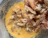 รูปขั้นตอนการทำที่ 2 ของ ไข่เจียวปู 🦀🍳