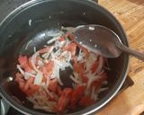 A picture of step 1 of Chicken in Tomato and Mushroom Sauce.