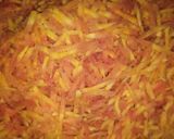 A picture of step 1 of Gajar no halwo.