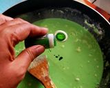 Foto langkah ke 3 dari resep Es Pisang Hijau Khas Makassar.