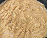 A picture of step 13 of Chicken kebab makhani pasta.