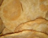 Foto del paso 3 de la receta: Tortas fritas (no es mía la receta)