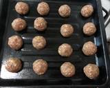 Spaghetti and meatballs recipe step 1 photo