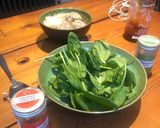 A picture of step 7 of Pork meatball pho.