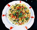 A picture of step 4 of Healthy tasty chatpati BHEL.