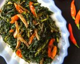 Foto langkah ke 5 dari resep Oseng Daun Pepaya Teri.