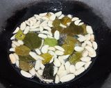 Foto langkah ke 3 dari resep Kacang Bawang Tanpa Santan.