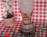 Foto langkah ke 3 dari resep 178. Milk with regal biscuits.
