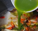 Foto langkah ke 4 dari resep Nasi Liwet Daun Jeruk Teri Jengki.