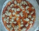 A picture of step 3 of Ginger malai boti pizza 🍕😋.
