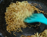 Foto langkah ke 5 dari resep Mie goreng pedas manis ala mie gacoan.