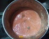 A picture of step 2 of Dahi Bhindi Masala.