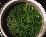 Foto del paso 3 de la receta Secreto con salteado de judías verdes