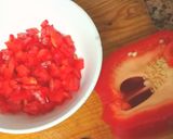 Foto del paso 2 de la receta Yemas de Espárragos con vinagreta de pimientos