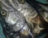 Foto langkah ke 1 dari resep Asem-asem Ikan Tengiri.