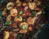 Foto langkah ke 9 dari resep Oseng Udang Mentega.